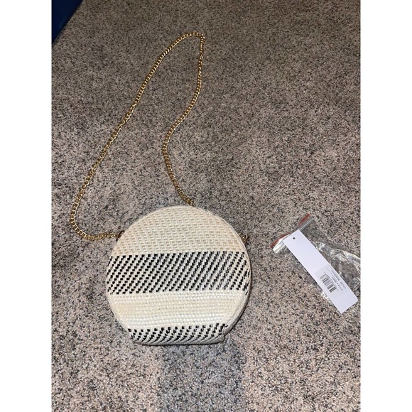 Alessia Crossbody Bag Round Clutch with Chain Beige Black NWT - Picture 2 of 4